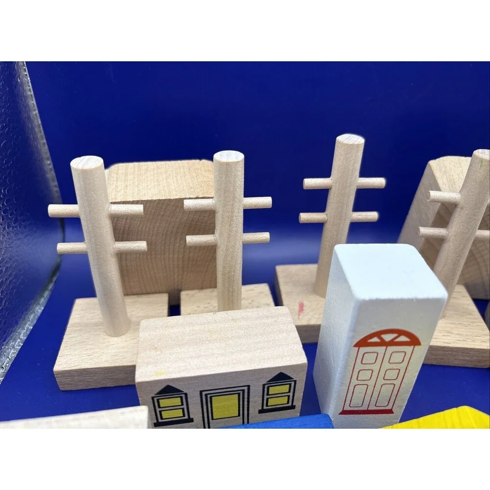 Lubulona Lubu Town Wooden Stacking Architecture Blocks Lot W/Hospital Pieces